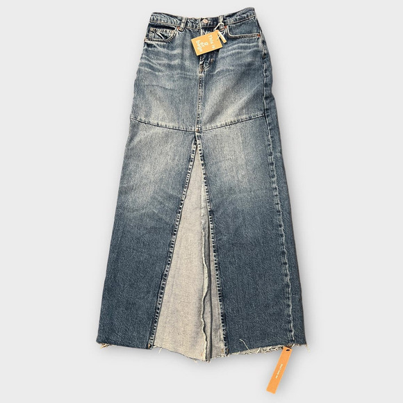 NWT Reformation Tazz Denim Maxi Skirt Size 24 - Picture 1 of 8